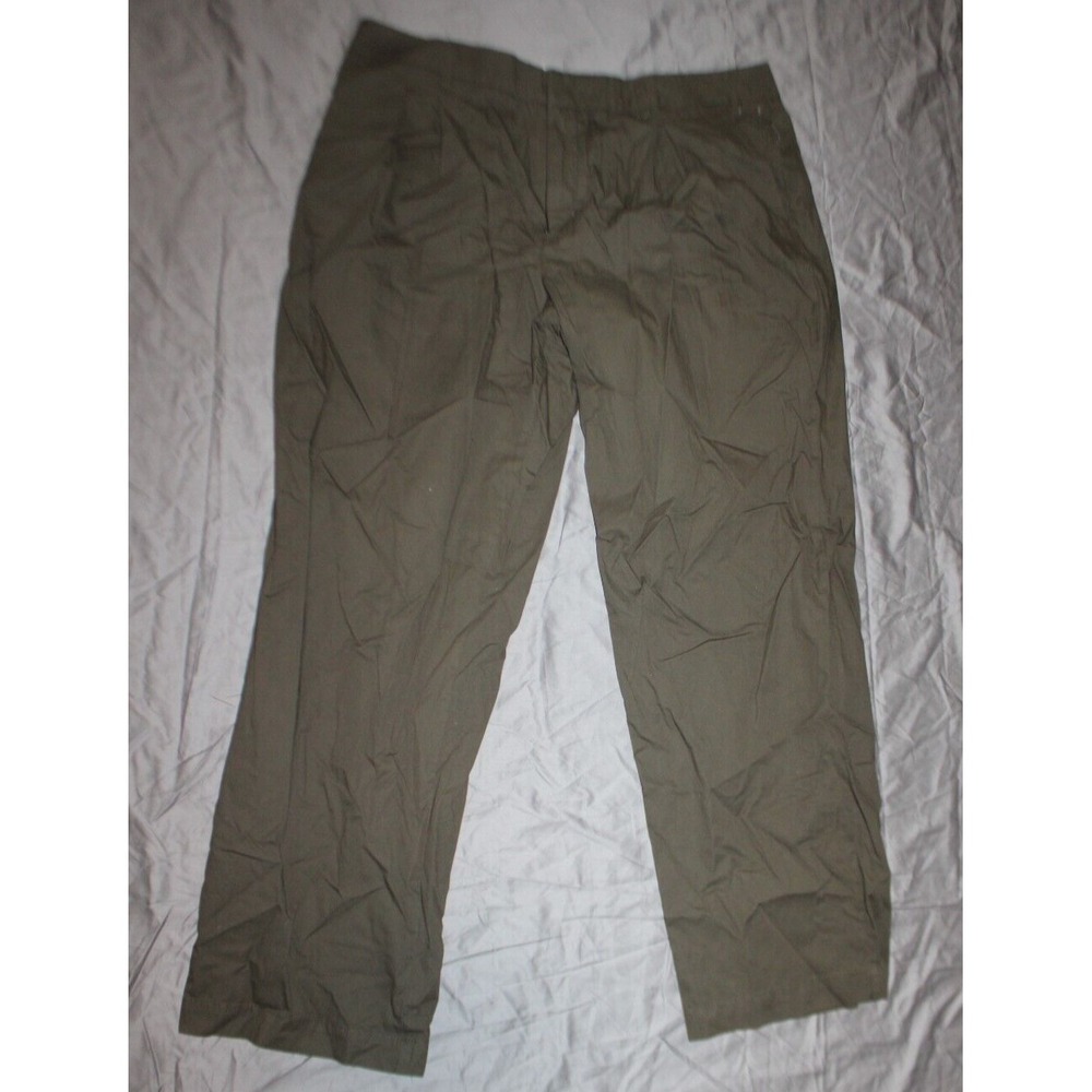 Women's High-Rise  Straight pants - A New NEw day size 16 green